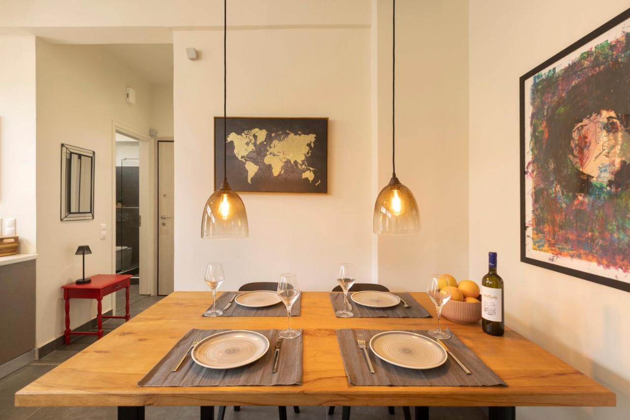 Α Rare Lux Artistic Renv Gem Opposite Emst Museum Apartment Athens Ngoại thất bức ảnh